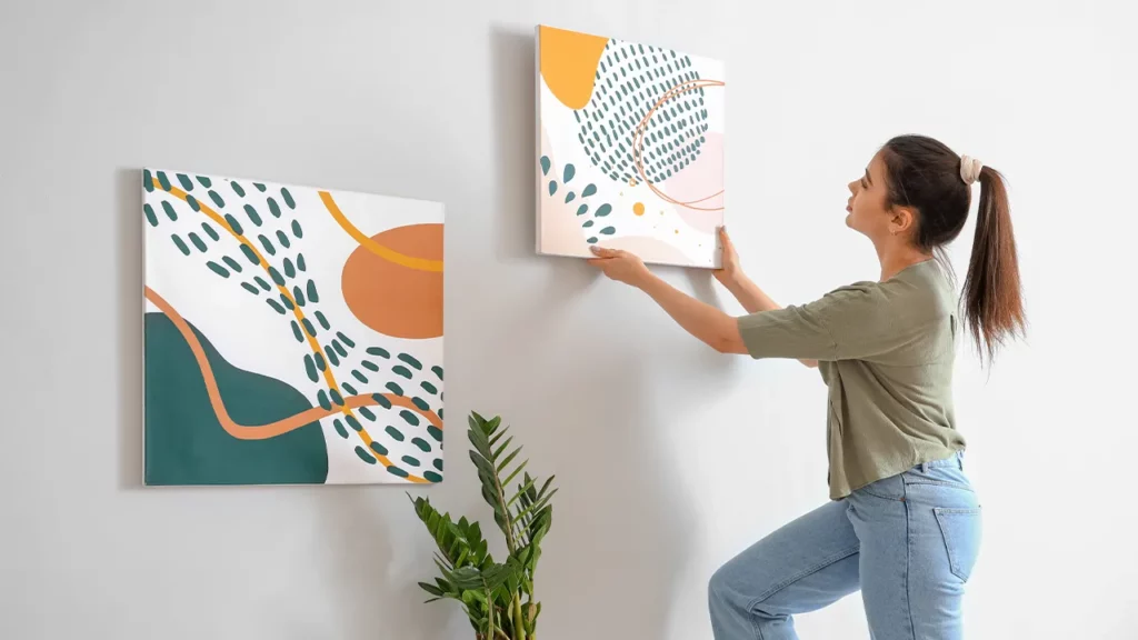How to Display Wall Art (4) • merchOne